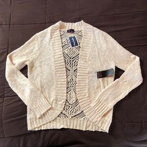 Beautiful Lace knit cardigan off white